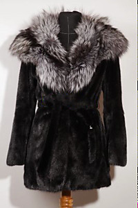 Женственный норковый полушубок, капюшон чернобурка.2003